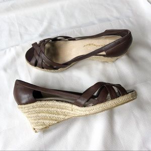 [Cloudwalkers] Brown Wedge Espadrille Sandals 13W